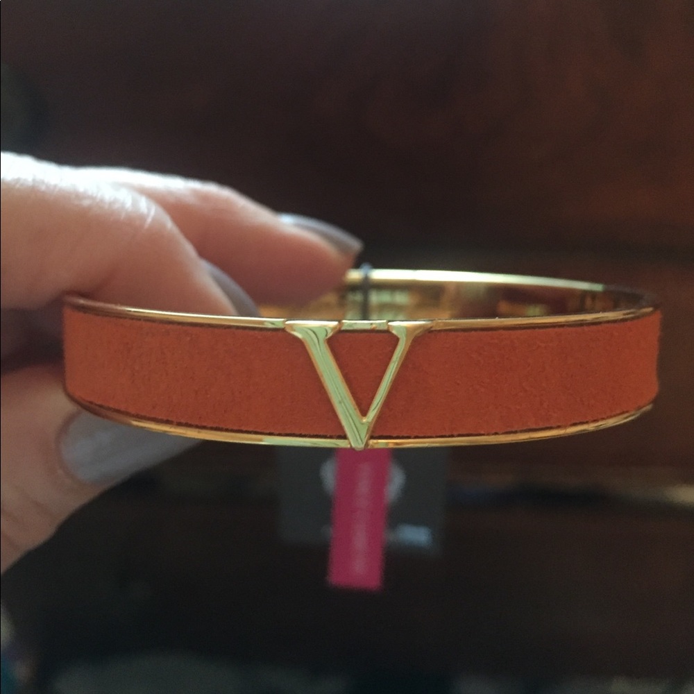Vince Camuto bangle bracelet NWT